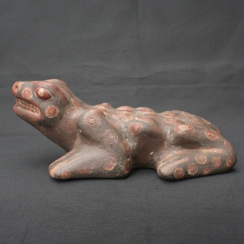 Pre-Columbian Tiahuanaco Frog Ceramic Figurine