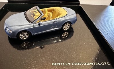 Minichamps Bentley Continental GTC Convertible -Silver Lake- 1:43