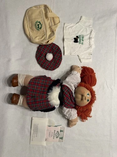 Cabbage Patch Doll 1985 Scotland World Traveler w Box & ALL  Clothes & Paperwork
