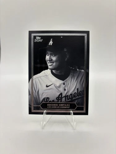 2025 Topps Black And White -  Shohei Ohtani Prized Portrait SP Card #PP1