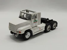 Diecast Metal 1:43 Scale White Petro Day Cab Semi Only FOR PARTS OR REPAIR