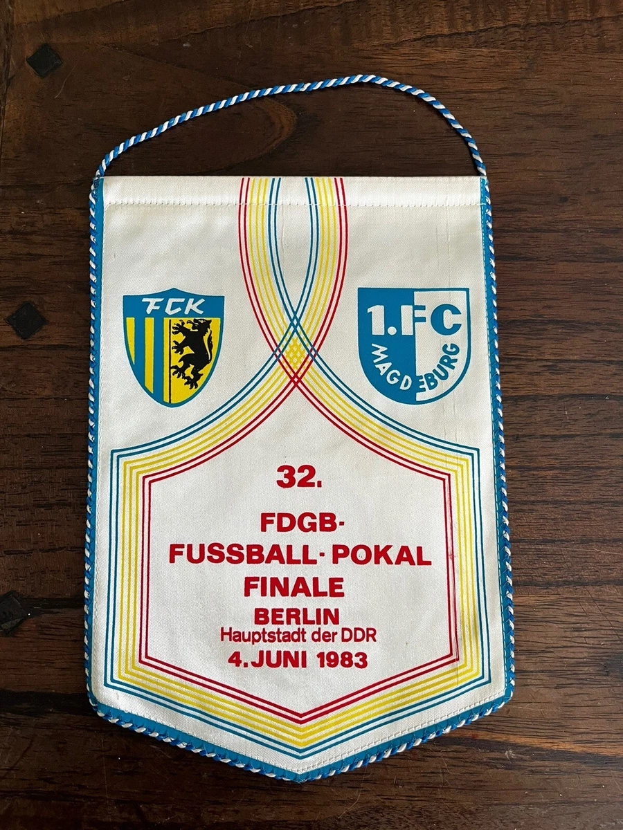 Fanion Vintage 1. FC Magdebourg - Coupe FDGB 1983 - RDA - Football Collection