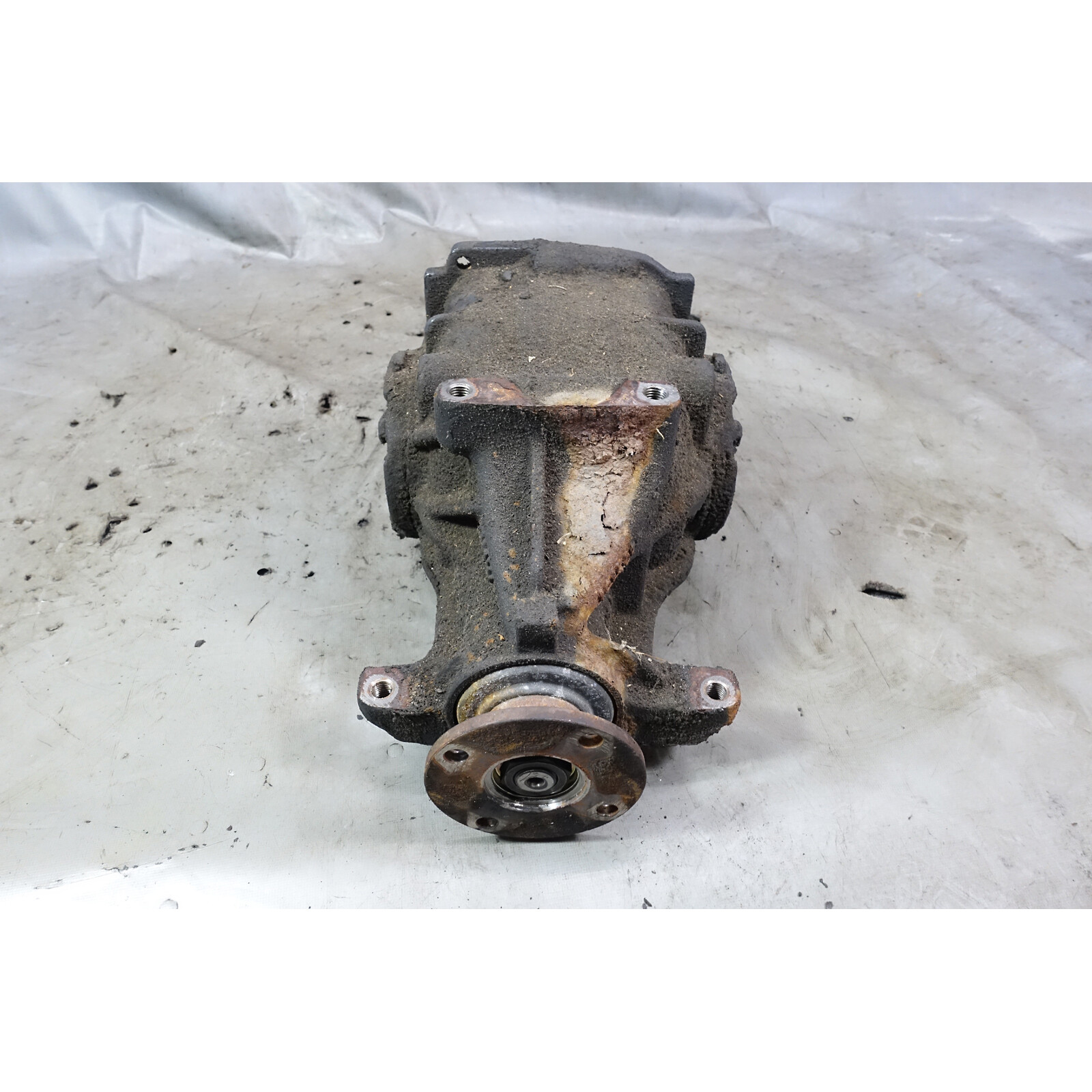1995-1999 BMW 318ti Z3 1.9 Roadster Rear 3.45 Open Differential Small ...