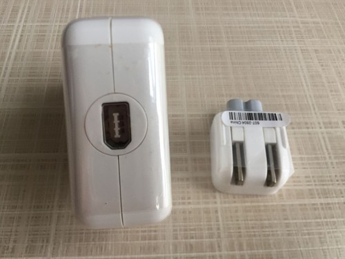 Cargador adaptador de corriente A1070 1394 Firewire Apple iPod para iPod Classic 3 3a generación - Imagen 9 de 12