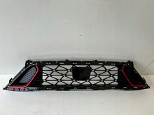 KIA Ceed 2018 Unteres Gitter dreiteilig vorne 86561J7LB0 MCJ6970 KIA Ceed 2018 Unteres Gitter dreiteilig vorne 86561J7LB0 MCJ6970