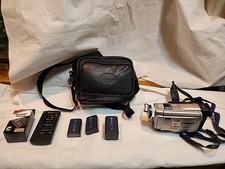 Sony Handycam DCR-TRV8 Mini DV Camcorder W/Remote W/Batteries