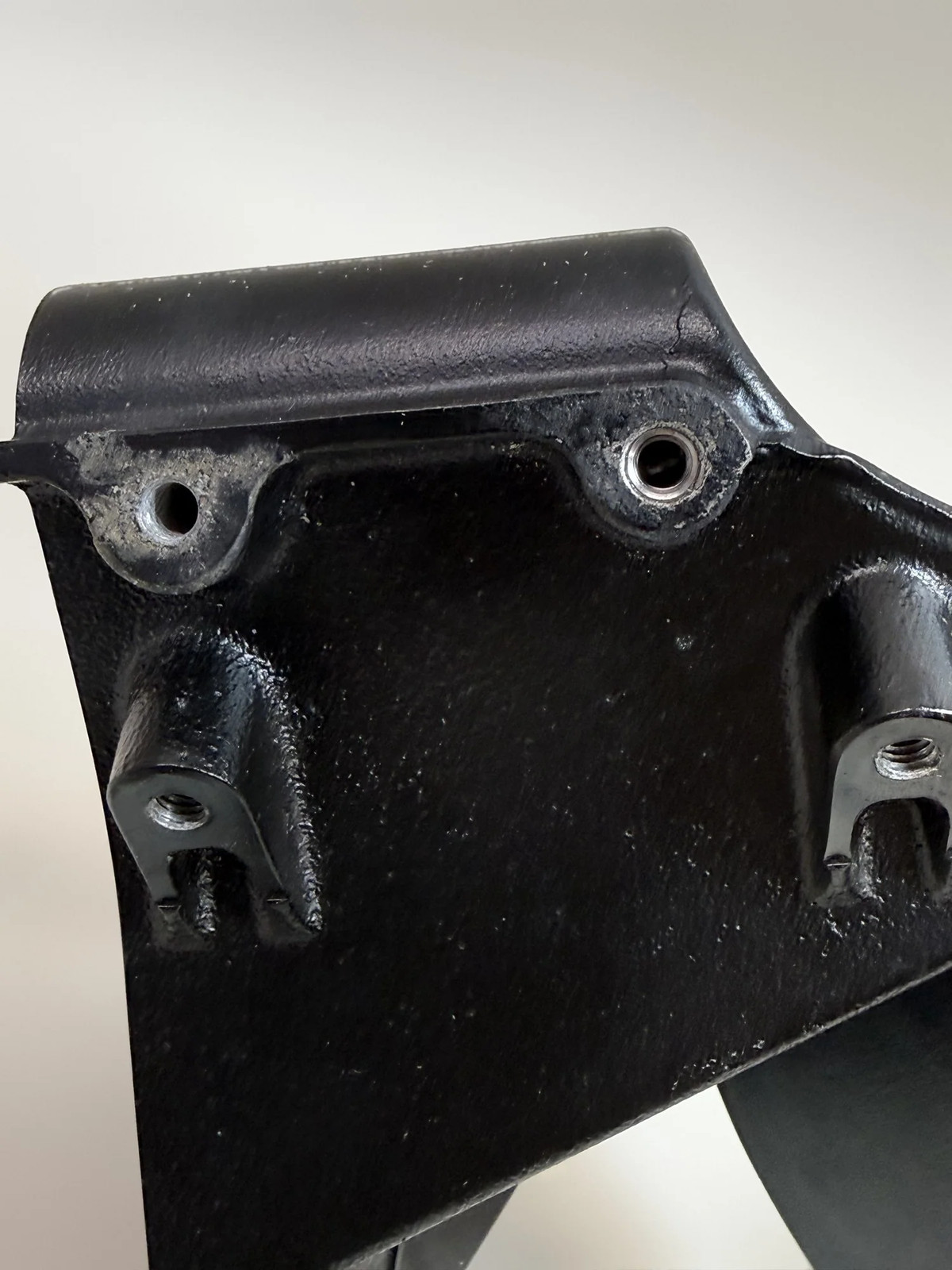 McLaren 570S 2016-2021 Left Door hinge P/N 13A6364CP01