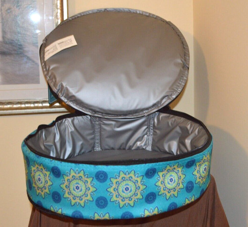 Turquoise Table Kristin Schell Insulated Pie Tote Turquoise/Green Medallion