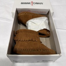 Minnetonka Moccasins 1182 Size 0 Infants Back Flap Bootie Brown Suede new in box
