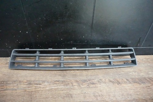 VW Golf 4 IV 1J 97-05 Lüftungsgitter Stoßstange vorne mitte 1J0853677D Gitter
