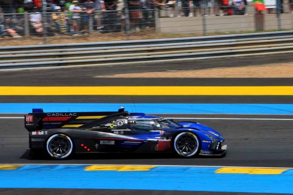 Cadillac V-Series.R 2023 Le Mans 24h Race Photo Print  