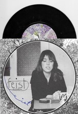 FEIST - mushaboom - Leslie Feist signed cd cover - autograph - incl CD