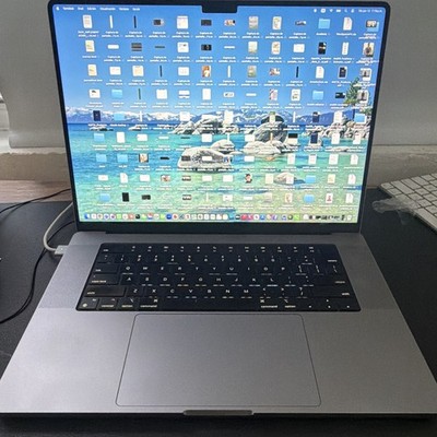 MacBook Pro M 1 Max 16in 2021 32GB RAM 1TB SSD BAT 85% excellent & Magic Mouse
