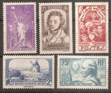 309 à 313 (1936) Série de timbres Neufs sans gomme NSG (cote 61e) (A188)