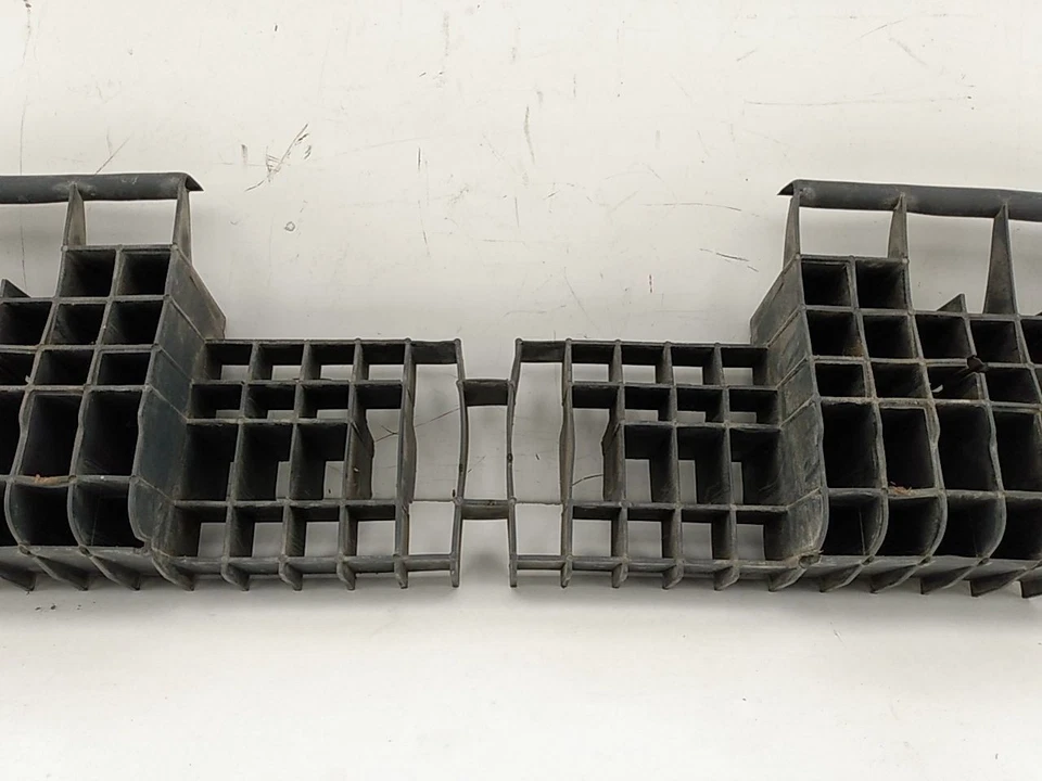 Amortiguador de refuerzo de barra de impacto para parachoques trasero Pontiac Firebird para 1982-1992 82 Foto 4 de 4