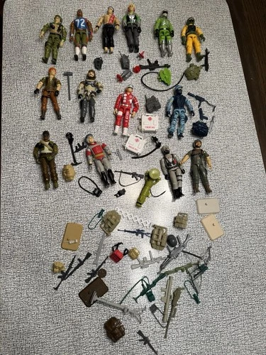 1980s vintage gi joe action figure lot And Weapons Parts Lot 3