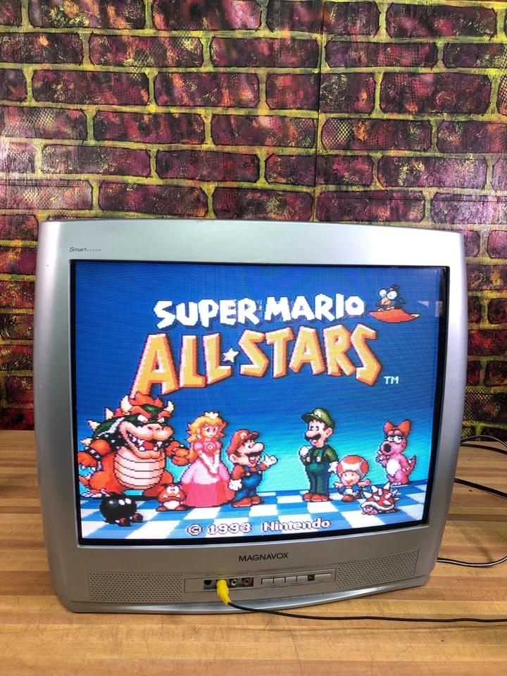 Magnavox 20MS233S 20” Curved CRT Television TV Front Inputs Retro Gaming - Image 2 of 4