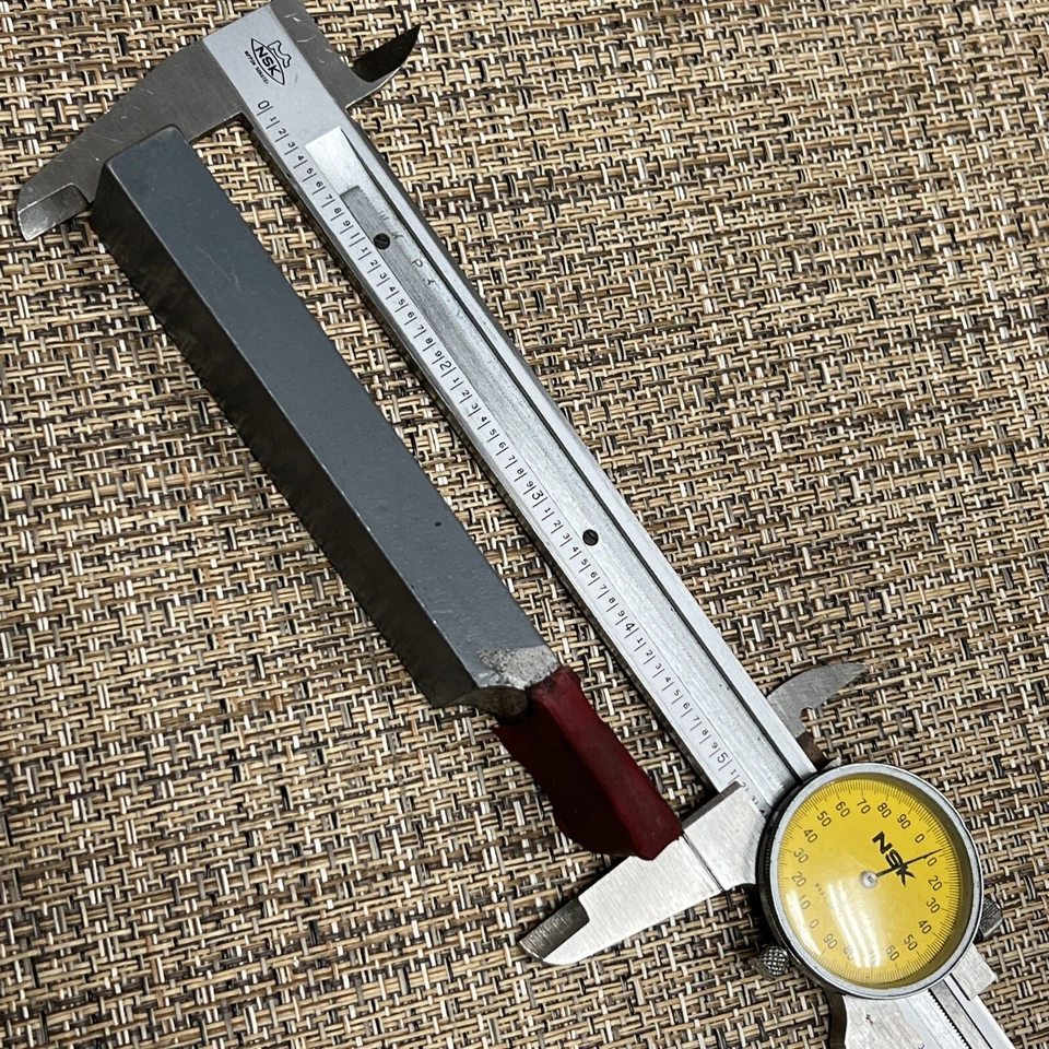 VR/Wesson COR 444 Carbide-Tipped Tool Bit for Cutoff Right Lead Grade: VR75 - Image 3 of 4