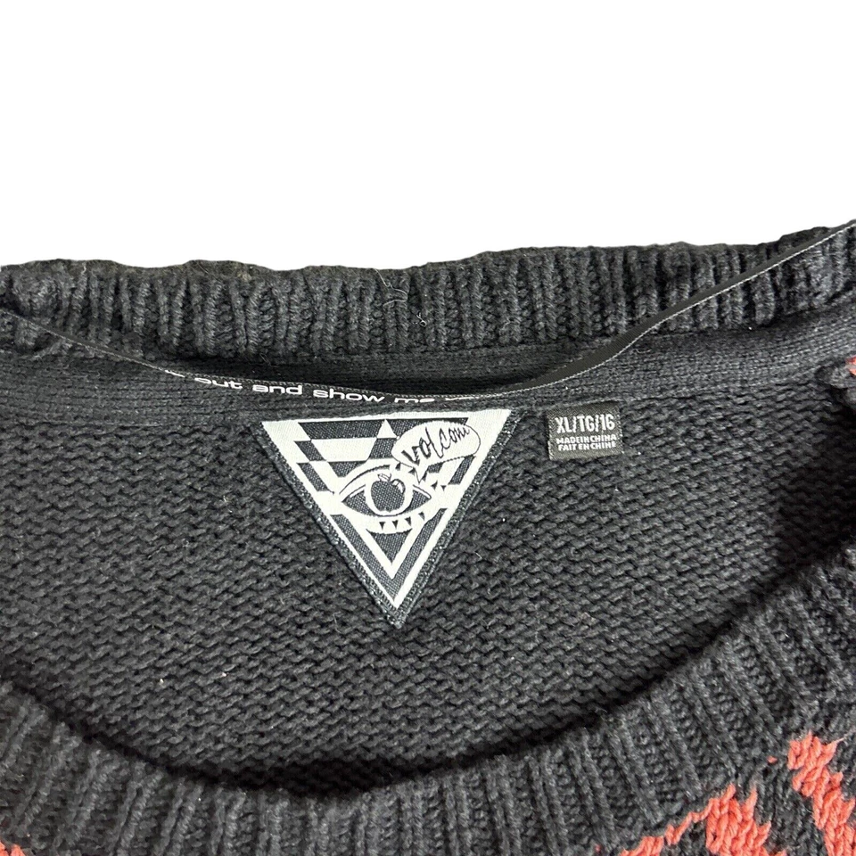 Volcom Women’s Sweater Long Sleeve Size XL - Image 2 of 4