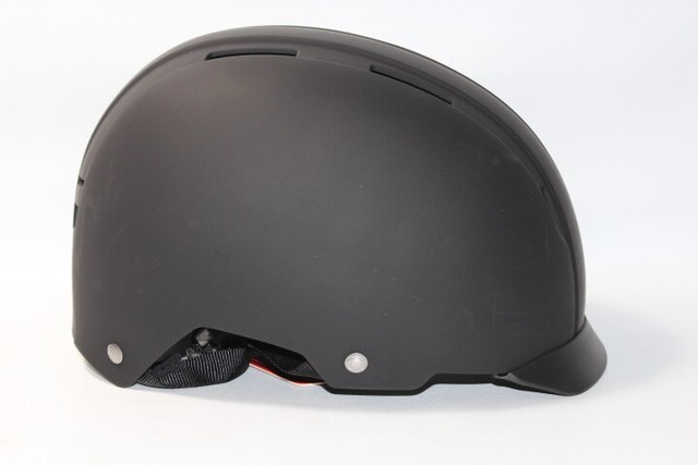 urban cycling helmet