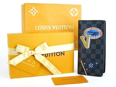 Louis Vuitton Lv League Sticker Print Portefeuille Braza Damier Graphite Bifold 
