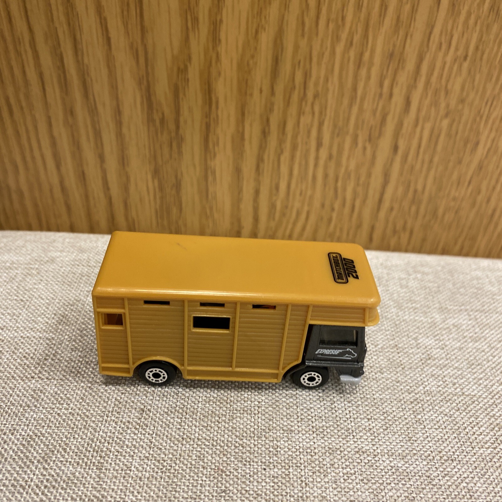 Picture 1 of 3