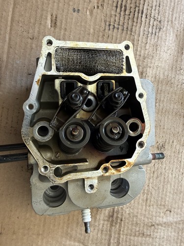 Onan  4KY Complete Cylinder Head , Ready To run