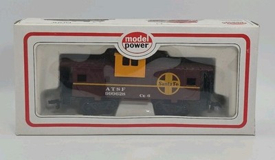 Model Power 9123 Ho Scale Train Car Caboose Santa Fe In Original Box