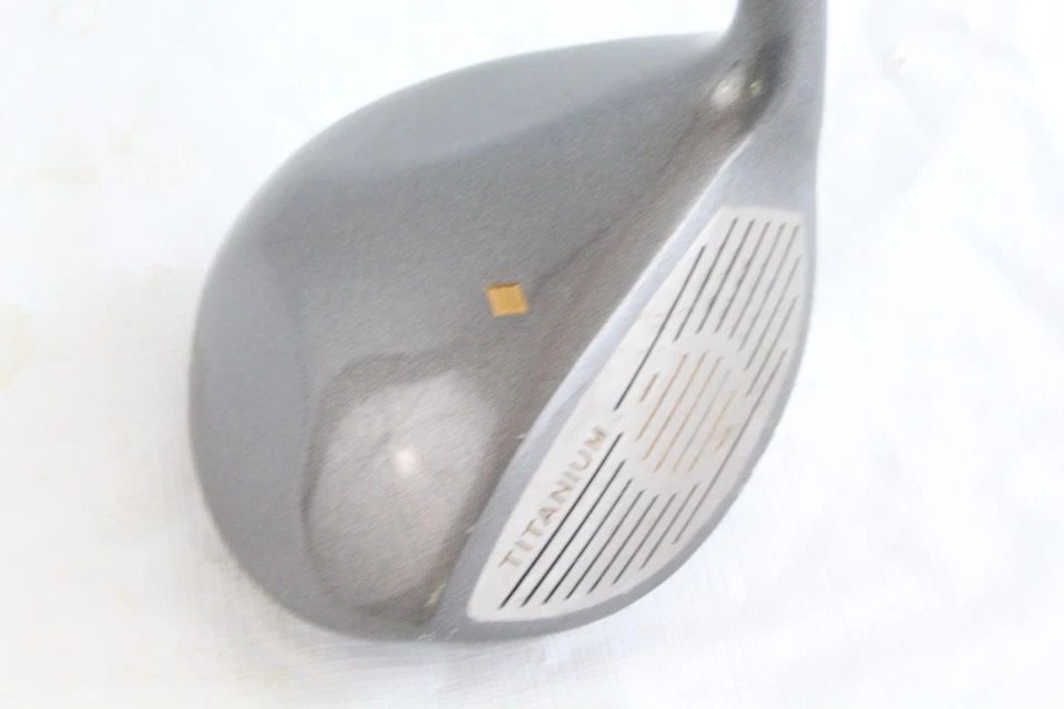 MacGregor MGX Oversize Offset Titanium Head RH Graphite Driver Golf Club - Image 2 of 4