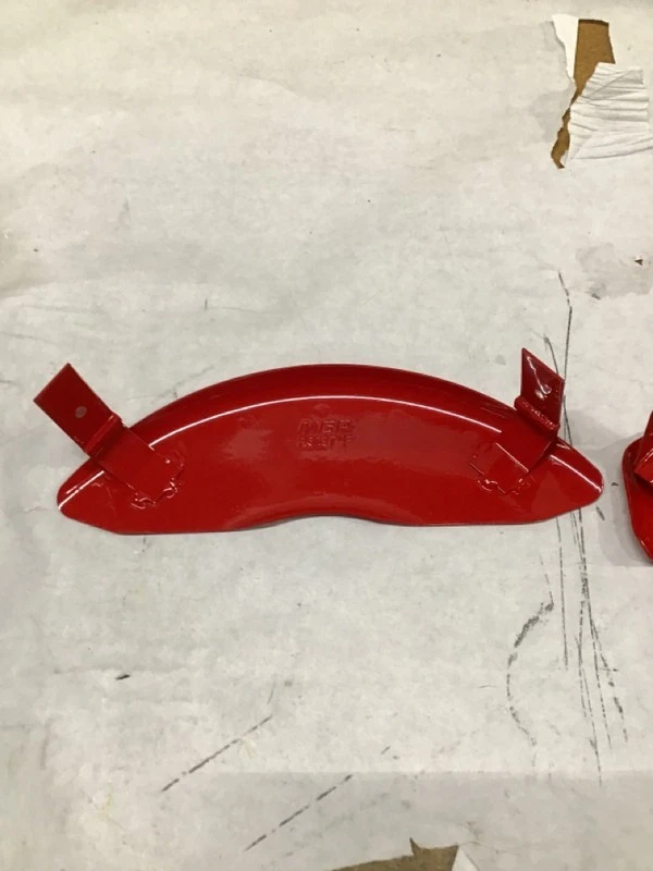 Juego de cubiertas de pinza de freno MGP rojo para 10-17 Mercedes-Benz C250 E250 E350 23197S Foto 3 de 4