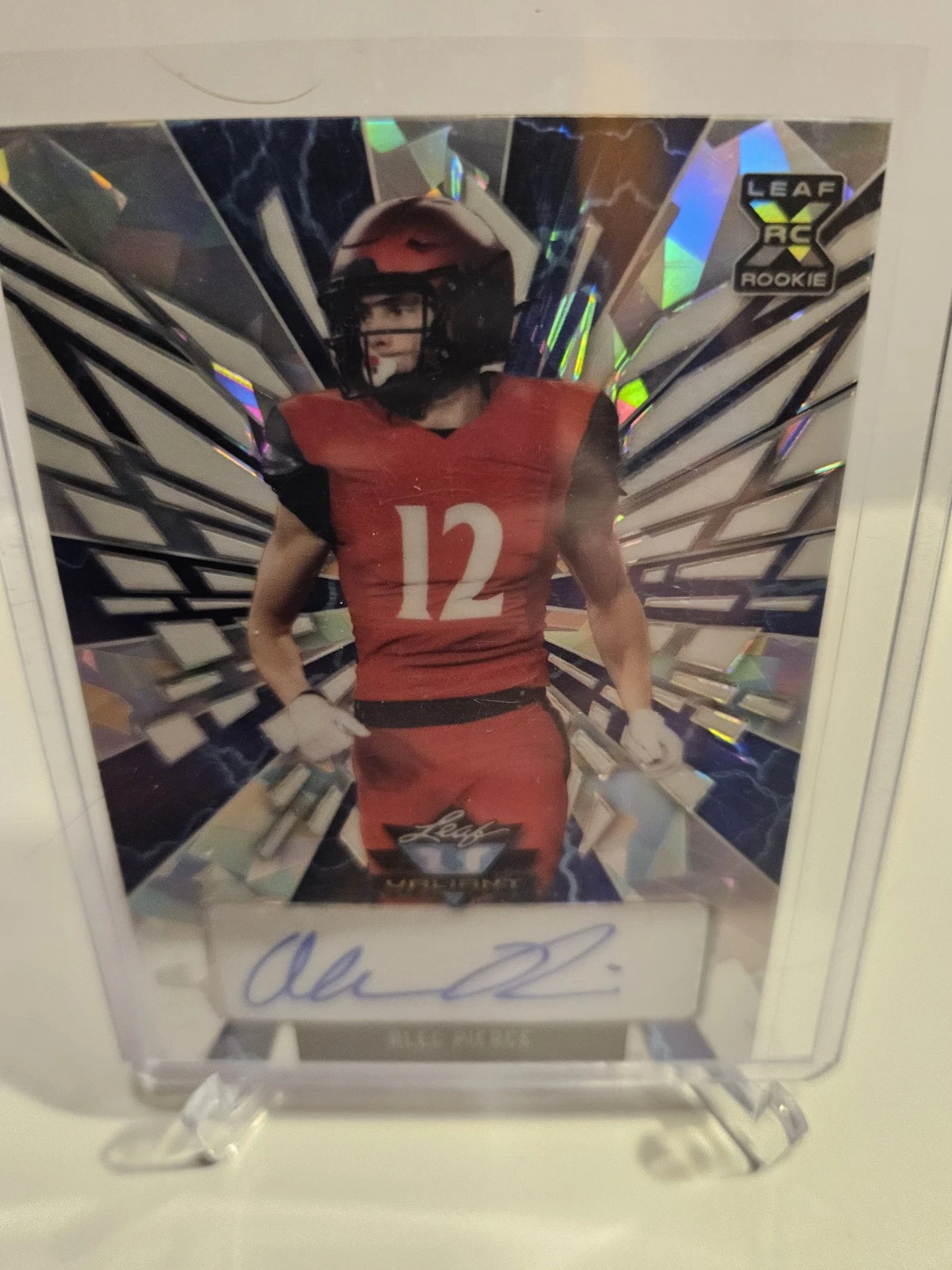 Alec Pierce Leaf Valiant Autographs #BAAP1 Purple Crystal