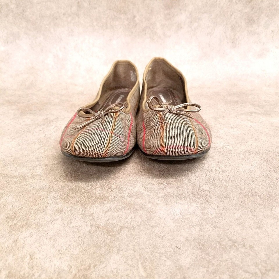 No Boundaries Womens Nikki Size 7.5 Brown Fabric Slip On Ballet Flats