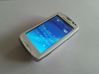 SONY ERICSSON TXT PRO CK15i TOP-3.2MP-WEISS-3,0''-EXTRAS-KEIN SIMLOCK-RECHNUNG