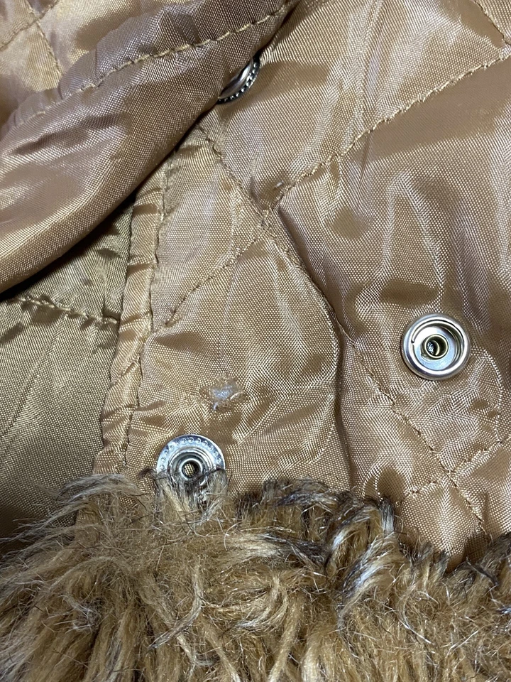 Squeeze Jeans Vintage Brown Y2k Vest 90s Size Medium Brown Quilted Faux Fur - Image 2 of 4