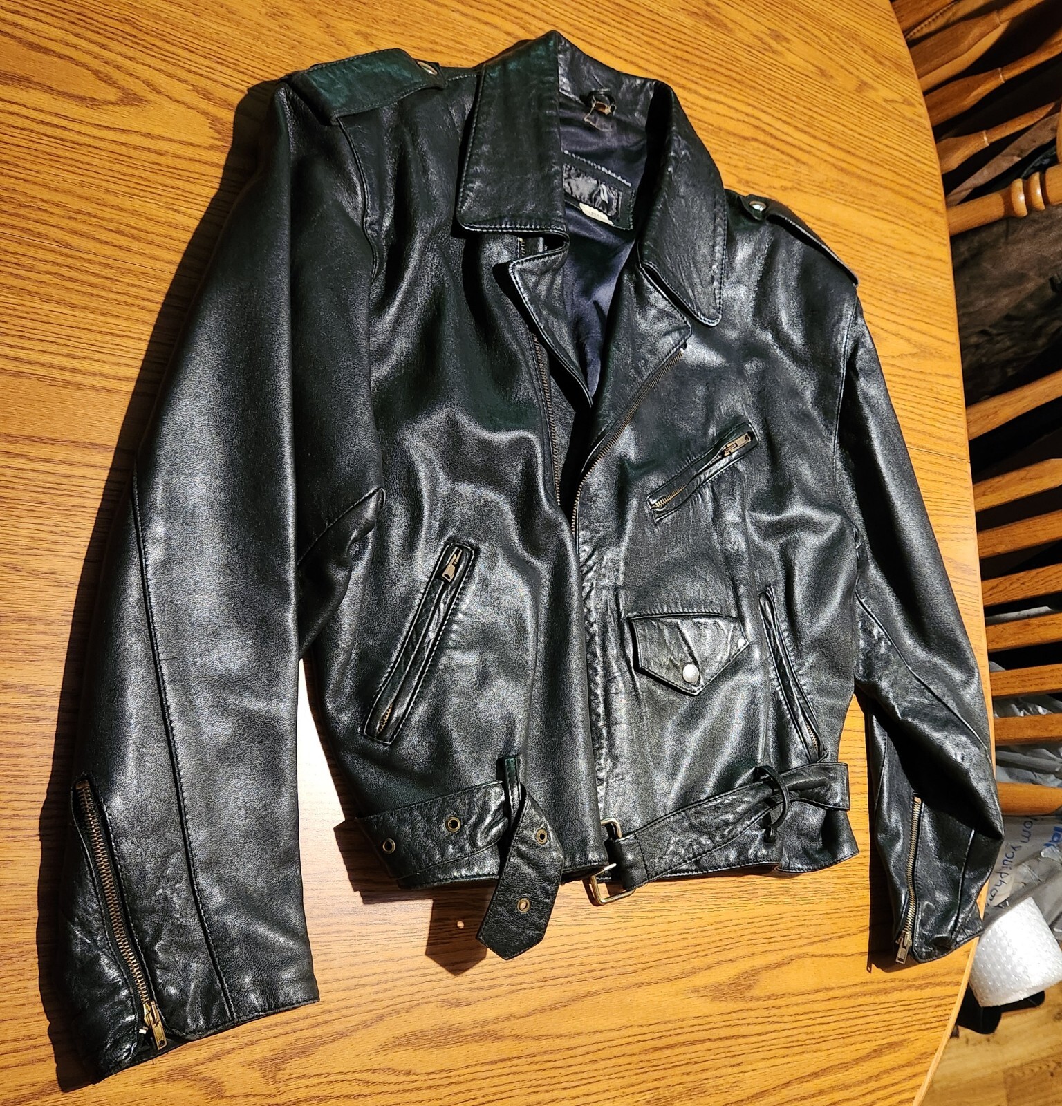 Perfecto Style English Leather "Q" Brand Jacket Sz M Made In England. EUC.