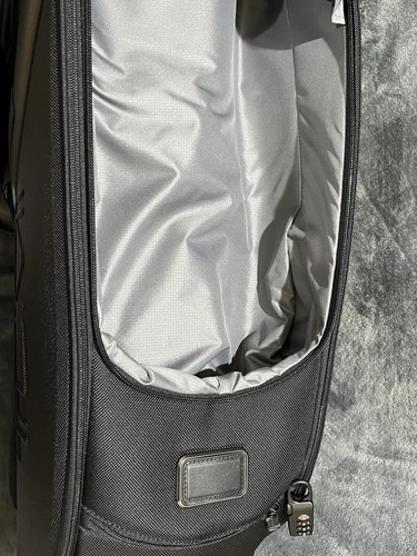 TUMI ALPHA 3 GOLF BAG BALLISTIC NYLON BLACK 5-SLOT BRAND NEW W/TAGS - Picture 16 of 19