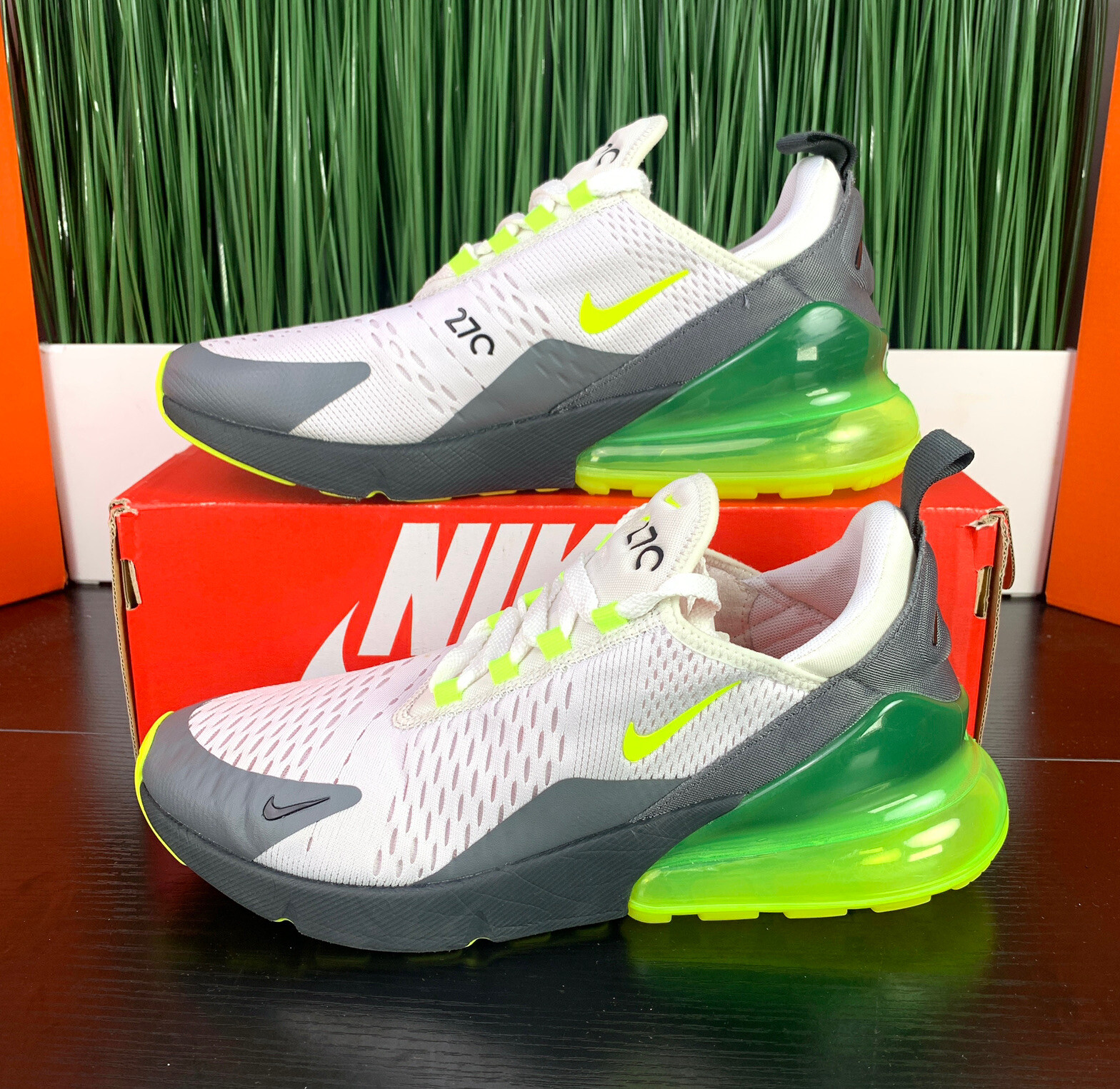 nike 270 platinum volt