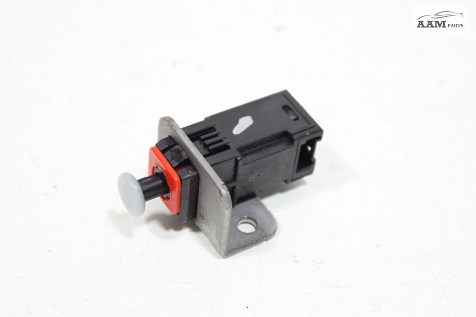 Chevrolet Cruze 2016-2019 pedal de freno izquierdo luz de freno lámpara interruptor control OEM Foto 2 de 4