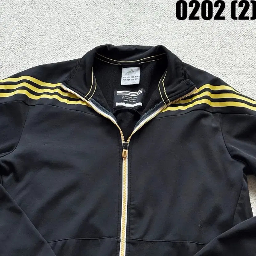 Adidas Black/Yellow Tricot Track Jacket Men L thumbnail 2