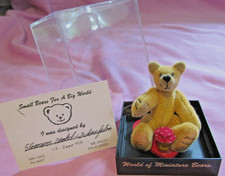 The World of Miniature Bears Eleonore Unkel Schaudelin Tom Bear with Honey Jar