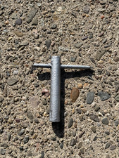 C Key For 1980 To 1986 Oldsmobile Buick Locking Wire Spoke Hubcaps Used