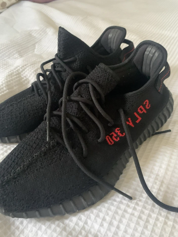 Size UK 11 - adidas Yeezy Boost 350 V2 Black Non-Reflective, photo 4 of 5