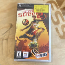 FIFA Street 2 - Sony PSP UMD EA SPORTS BIG Soccer Sports Game E