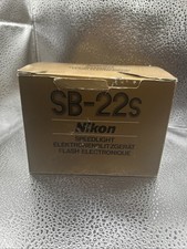 Nikon Speedlight SB-22S Shoe Mount Flash for Nikon