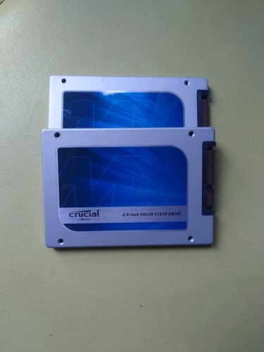 2 x Crucial MX100 2.5 SSD 128Gb - Sata 6gb/S-p/N CT128MX100100SSD1