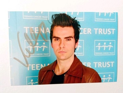 KELLY JONES STEREOPHONICS Lead SINGER Signed Postcard Size Photo  