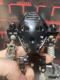 LEGO Bionicle Toa Onua Mata 8532 (Mostly Complete) Retired Figure RARE!!!