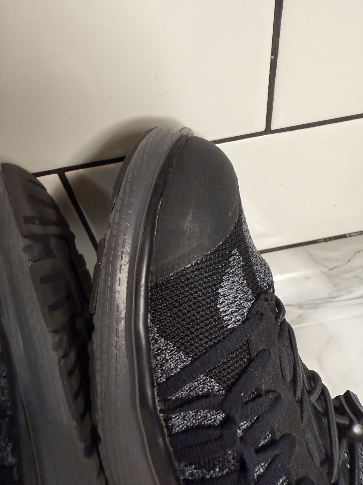 Keen Uneek Exo Sneakers Uomo 10 Nero 1018767 Scarpe Escursionismo Bungee Trail Outdoor