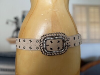 Karen Millen beige leather belt with Rhinestones UK Size 2  display picture 3