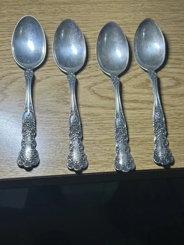 4 VINTAGE STERLING GORHAM BUTTERCUP DEMITASSE SPOONS (does have initials)